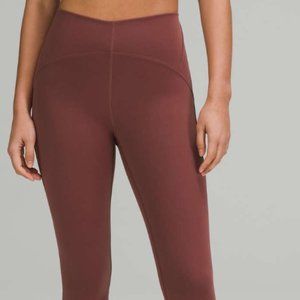 InStill High-Rise Tight 25” Size 6 in Smoky Red